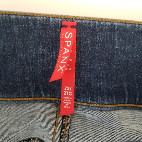 Spanx Distressed Ankle Skinny Denim Jegging Medium Wash Frayed Hem Size 2X - Picture 9 of 12